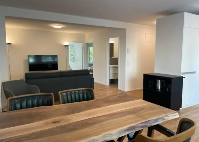 Apartment Sunny And Very 2br Flat - Sky8